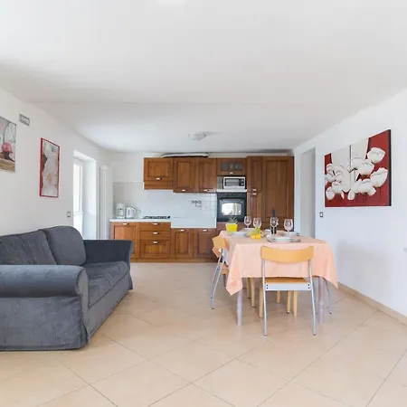 Ceccherini Apartament