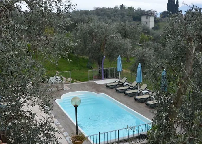 Ceccherini Мальчезине